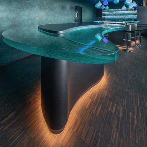 Moderner Tisch - ThinkGlass - Glas / Gestell aus Metall / Gestell aus Holz