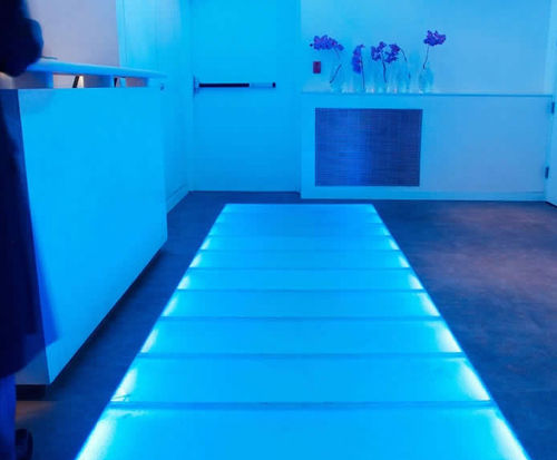 Lichtdurchlässige Glasscheibe - DUVET RESTAURANT – NEW YORK - ThinkGlass - für Übergang / rutschfest
