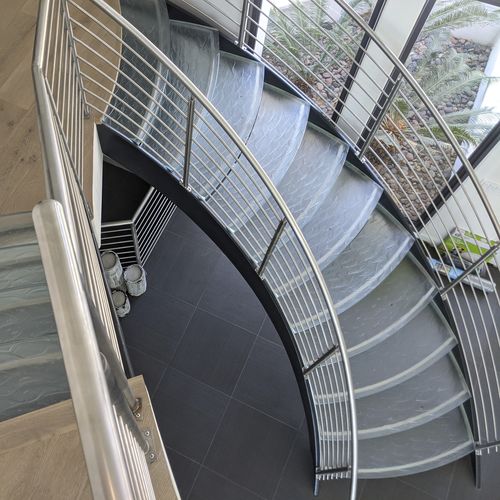 Gerade Treppe - ThinkGlass - viertelgewendelt / Wendel / halbgewendelt