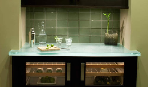 Barschrank für Gewerbegebrauch - BETTER WITH AGE - ThinkGlass - modern / Glas / beleuchtet