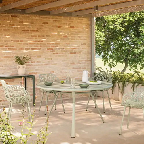 Moderner Tisch - RADICE QUADRA  - FAST SPA - aus lackiertem Aluminium / Gestell aus gestrichenem Aluminium / rechteckig