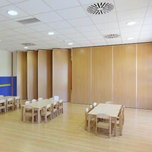 Dreh-Schiebe-Trennwand - 00050X SERIES - DINOR - Holz / für Großraumbüros / für Konferenzraum