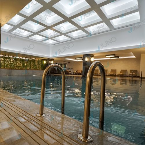Zwischendecke für Pool - Juno SPA Design & Manufacture - Glasfaser / Platten / Innenbereich