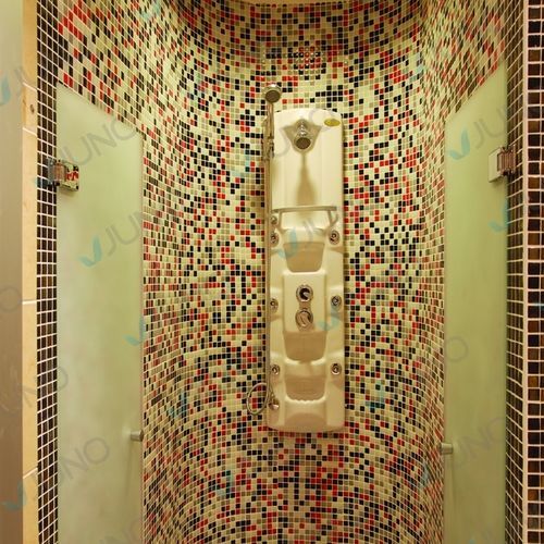 Begehbare Duschkabine - Juno SPA Design & Manufacture - Marmor / mit Flügeltür / gebogen