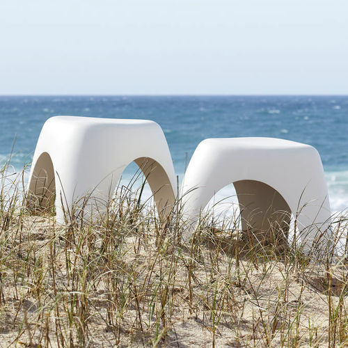 Moderner Hocker - ELEPHANT  - vitra - Polypropylen / Gestell aus Polypropylen / mit 3 Beinen