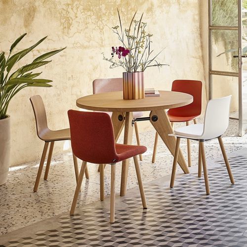 Moderner Tisch - GUÉRIDON  - vitra - Eiche / Massivholz / geöltes Holz