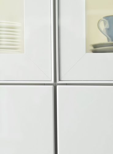 Moderne Vitrine - CUBO 025 - Sudbrock - Glas / lackiertes Holz / beleuchtet