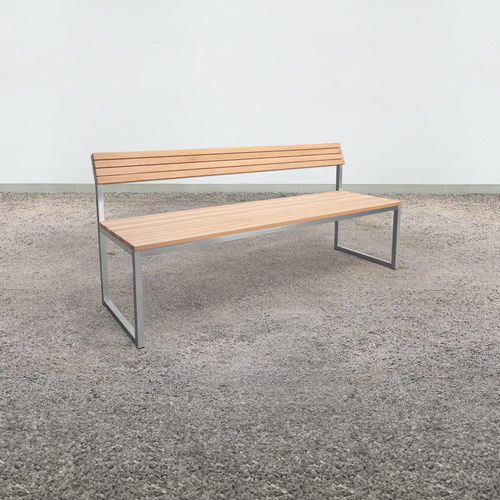 Klassische Gartenbank - on_16 - Silvio Rohrmoser - Massivholz / Lärche / Edelstahl