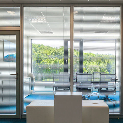 Jalousiejalousie - AF 60 - HELLA - für Fenster / Aluminium / für Außenbereich
