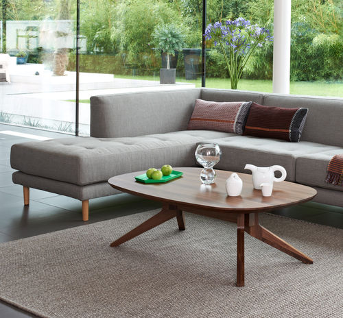 Moderner Couchtisch - CROSS - case - Holz / Gestell aus Holz / rund