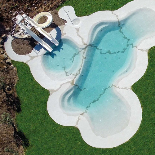 Schwimmbecken für Außenbereich - COSTANZA RESORT - Biodesign Pools - für Hotels / erdverlegt / andere Formen