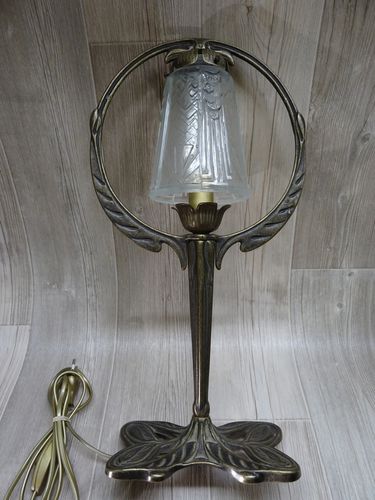 Tischlampe - PAPILLON TULIPE - TIEF - Messing / Glas / Art Deco