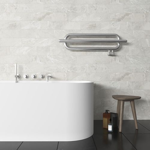 Heißwasser-Badheizkörper - CARISA SWING - Carisa Designer Radiators - 0...500 w / modern / Edelstahl