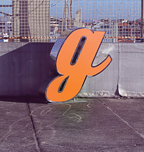 Wandleuchte / originelles Design - LETTER G - DelightFULL - für den Innenraum / Edelstahl / Acryl