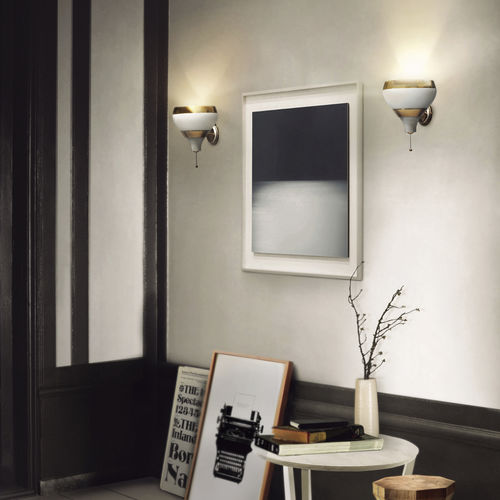 Moderne Wandleuchte - HANNA - DelightFULL - für den Innenraum / Aluminium / Messing