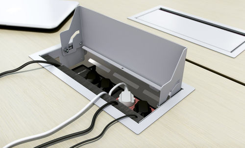 Mehrfachsteckdose - CAP - IB-connect - Schreibtisch / für Möbel / Unterputz