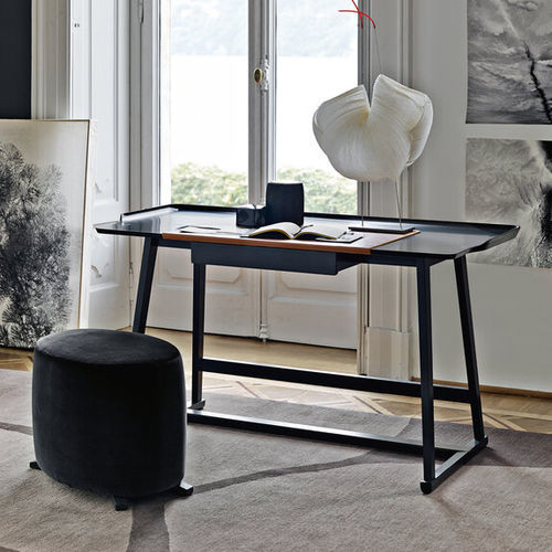 Bodenstehender Schreibtisch - RECIPIO '14 - MAXALTO - modern / Stahlblech / Leder