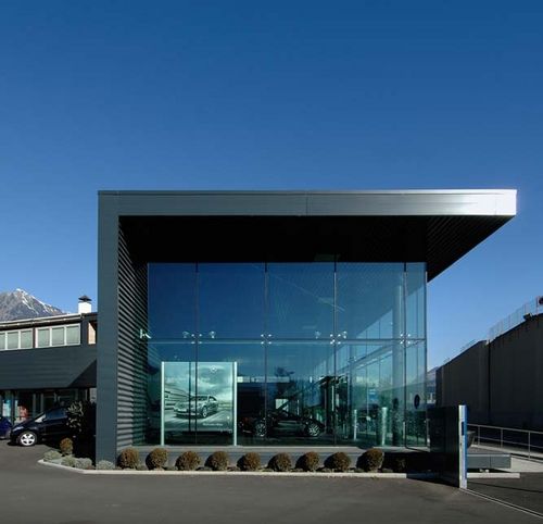 Punktgeheftete Vorhangfassade - MERCEDES ERB - Stahlbau Pichler - Glas