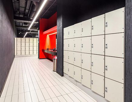 HPL-Garderobenschrank - FOUR COMPARTMENT - Foreman Fitness Europe GmbH - für Sportanlage / für Wellnesscenter