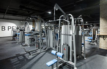 Lat-Pulldown-Fitnessgerät - FS-301 - Foreman Fitness Europe GmbH - für den Innenraum
