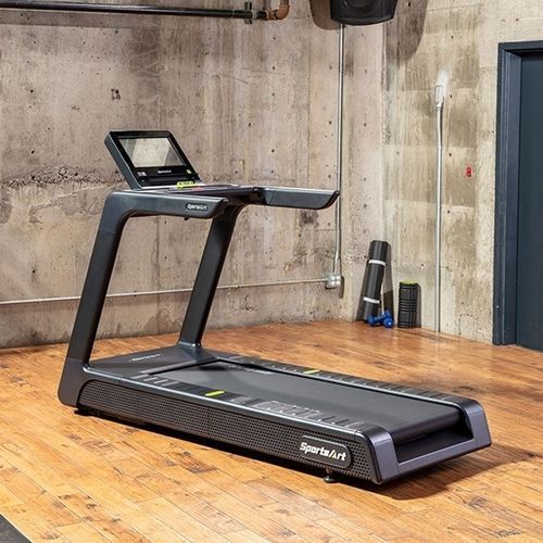 Programmierbares Laufband - T674-16″ - SportsArt Fitness