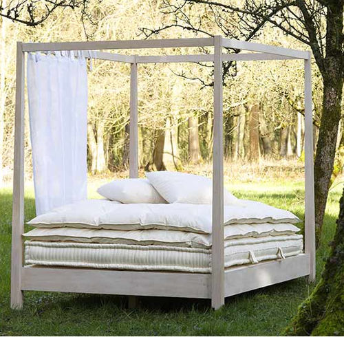 Himmelbett - GEORGES - le lit national - Doppelbett / modern / Holz
