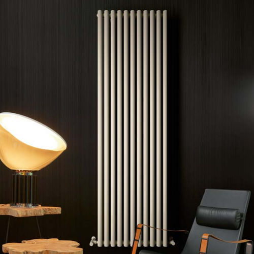 Heißwasser-Heizkörper - WARMY - K8 Radiatori - 0...500 w / modern / Metall
