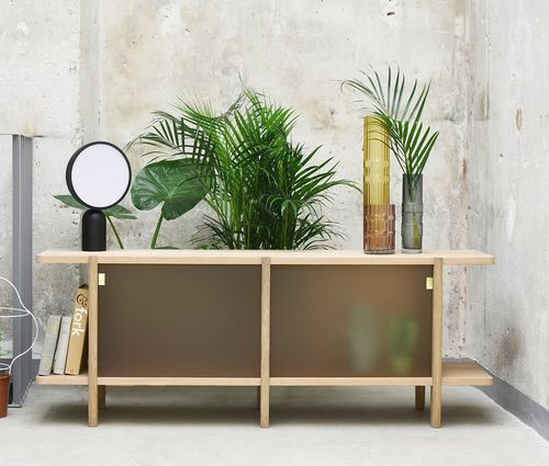 Modernes Sideboard - PAVILLON - ENO STUDIO - Eiche / Glas / transparent