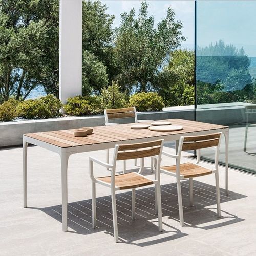 Moderner Tisch - Play - Ethimo - Teakholz / Aluminium / Keramik