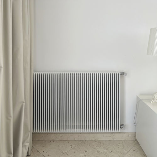 Heißwasser-Heizkörper - PLANO + - FOURSTEEL - 751 w...1000 w / 1001 w...1500 w / 1501 w...2000 w