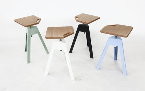 Moderner Hocker - Nautinox Living - Gestell aus Metall / mit 3 Beinen / für Garten