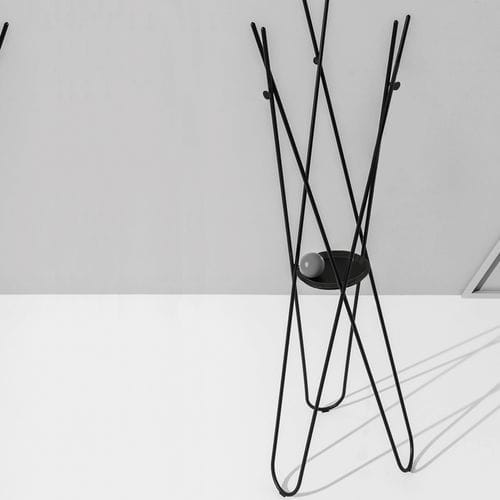 Bodenstehender Garderobenständer - WDROBE - DISCIPLINE - modern / Metall / Messing