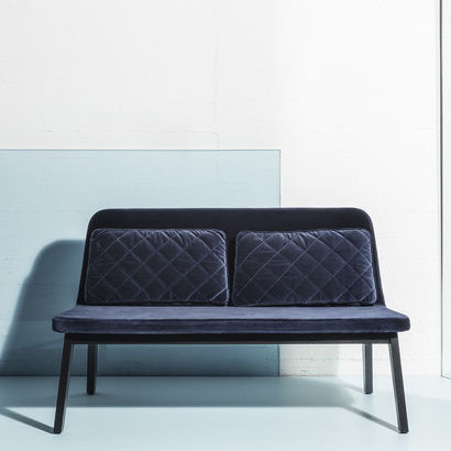 Modernes Sofa - LEAN - mobel copenhagen - Stoff / blau / Zweisitzer