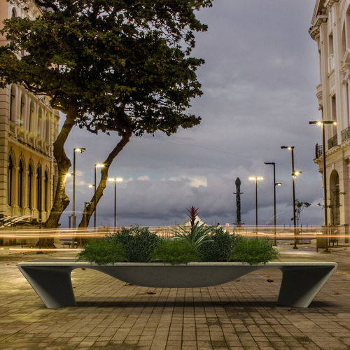 Beton-Pflanzkübel - CASABLANCA - Stayconcrete - rechteckig / mit Spalier / modern
