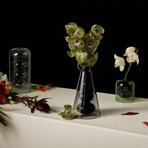 Moderne Vase - BUMP  - Tom Dixon - Borosilikatglas / handgefertigt / für Gewerbegebrauch