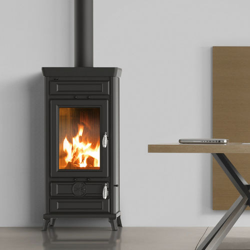 Holz-Kaminofen - Vittoria Evo Easy - THERMOROSSI - bodenstehend / modern / Stahl