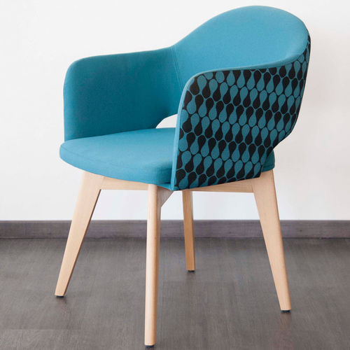 Moderner Stuhl - LAURA - KODRETA furniture, s.r.o. - für den Innenraum / Leder / Holz