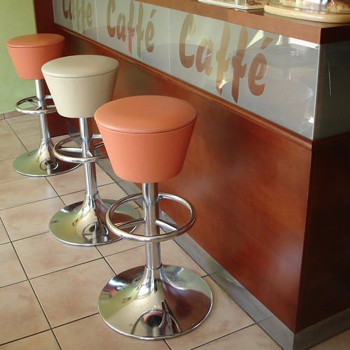 Moderner Barhocker - COMBI - KODRETA furniture, s.r.o. - Leder / Stoff / Gestell aus Metall