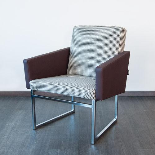 Moderner Sessel - JERGY - KODRETA furniture, s.r.o. - Stoff / Leder / pulverbeschichteter Stahl