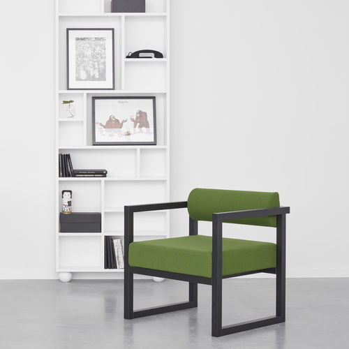 Moderner Sessel - RELOAD - A 2 designers - Stoff / Eiche / Sperrholz