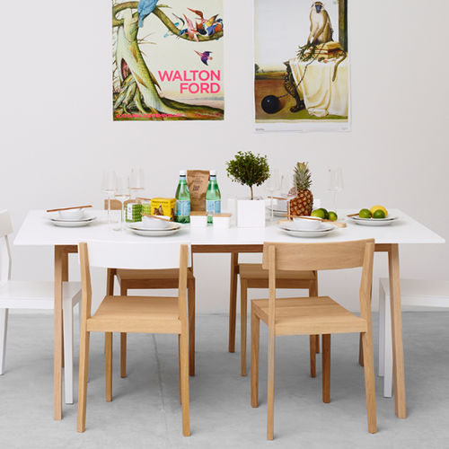 Moderner Esstisch - ANGLE - A 2 designers - MDF / gestrichenes Holz / Laminat