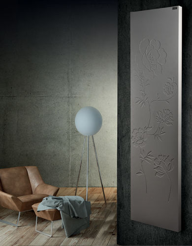 Heißwasser-Heizkörper - SCARAMUCCIA - TONON EVOLUTION - 501 w...750 w / modern / Stahl