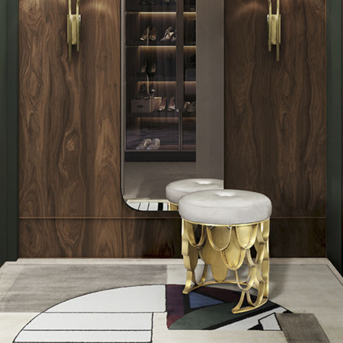 Moderner Hocker - KOI  - BRABBU DESIGN FORCES - Samt / Gestell aus gebürstetem Messing / mit Mittelfuß