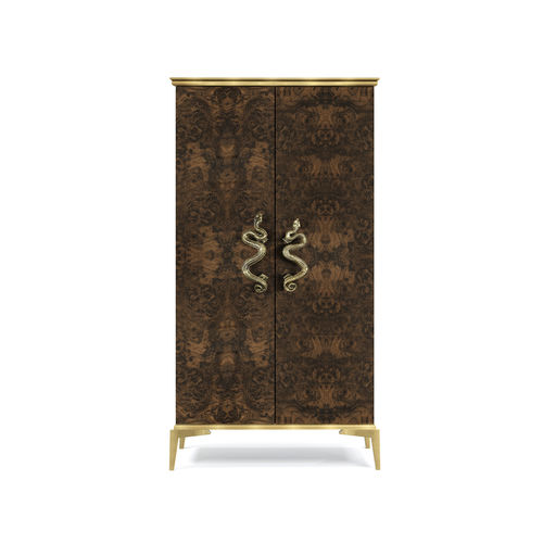Moderner Kleiderschrank - INDIA WALNUT ROOT VENEER - KOKET Love Happens - lackiertes Holz / Nussbaum / Holzfurnier