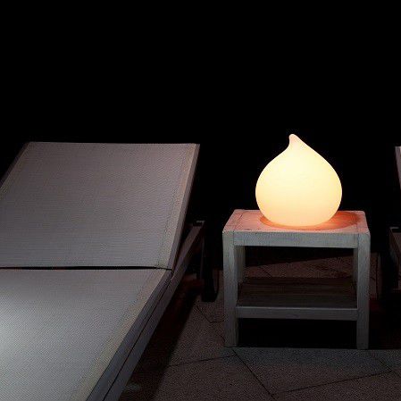 Nachttischlampe - TEARDROP - Imagilights - Glas / modern / mit Akku