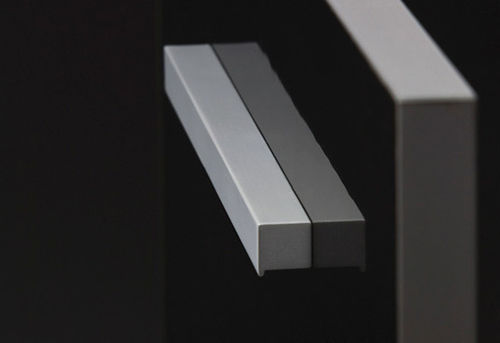 Aluminium-Möbelgriff - 0060 STEP - VIEFE
