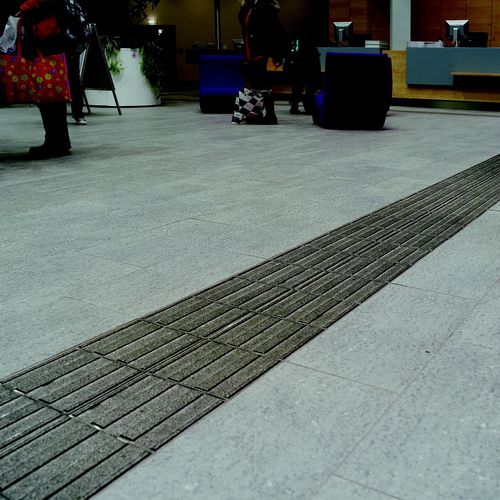 Feinsteinzeug-Blindenleitplatte - AUTONOMY - MARAZZI