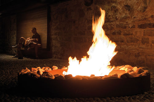 Garten-Feuerstelle / Holz - Zen - Ak47 Design - Stahl / rund / mit Grill
