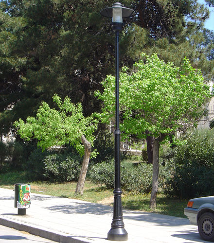 Straßenlaterne - M28 - KRONEMAG MILLENIUM srl - Garten / klassisch / Gusseisen