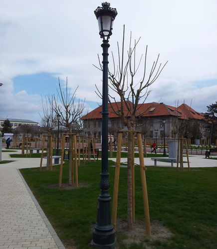 Straßenlaterne - R1-1b - KRONEMAG MILLENIUM srl - Stil / Gusseisen / andere Lichtquellen
